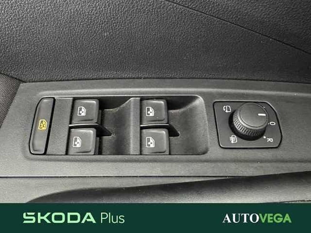 Skoda Fabia usata a Vicenza (11)