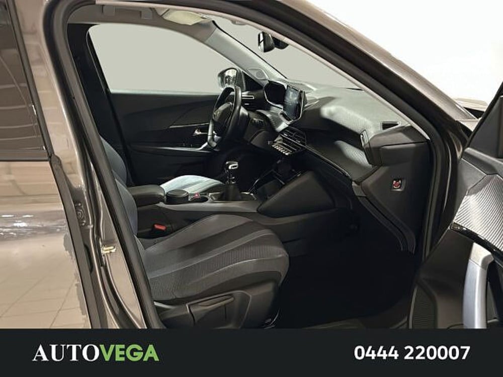 Peugeot 2008 usata a Vicenza (6)