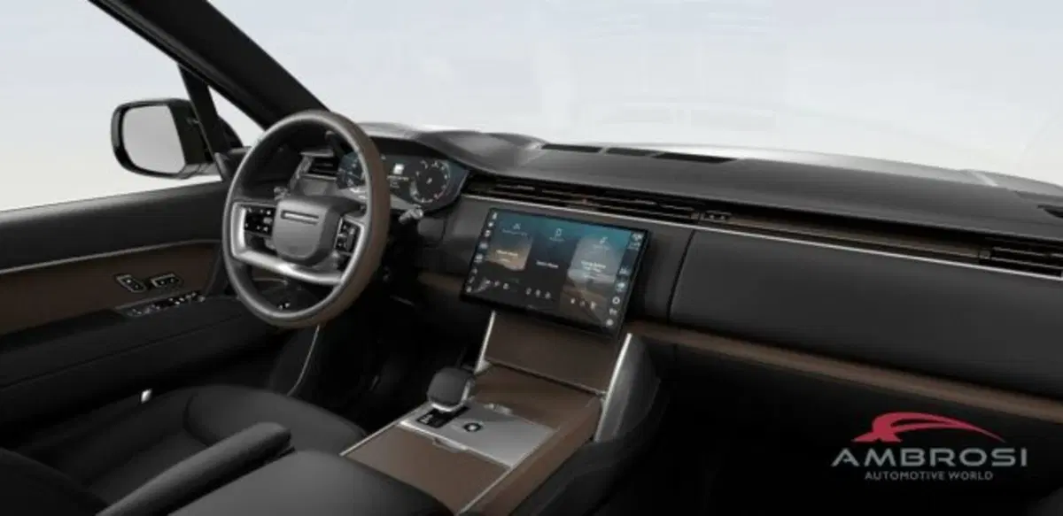 Land Rover Range Rover nuova a Perugia (5)