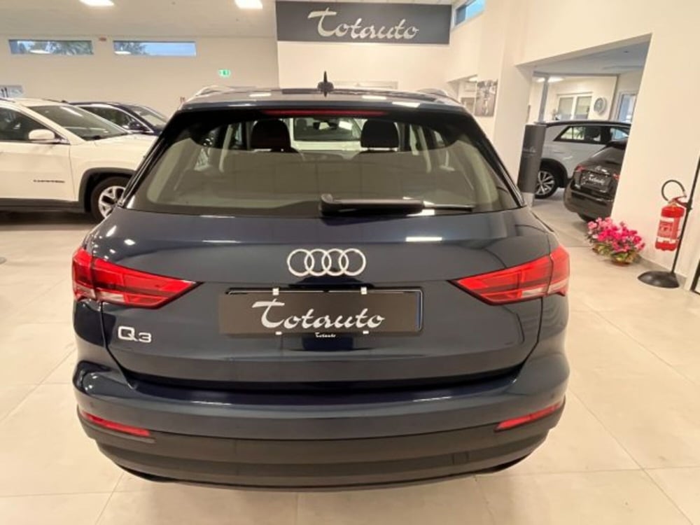 Audi Q3 usata a Oristano (9)