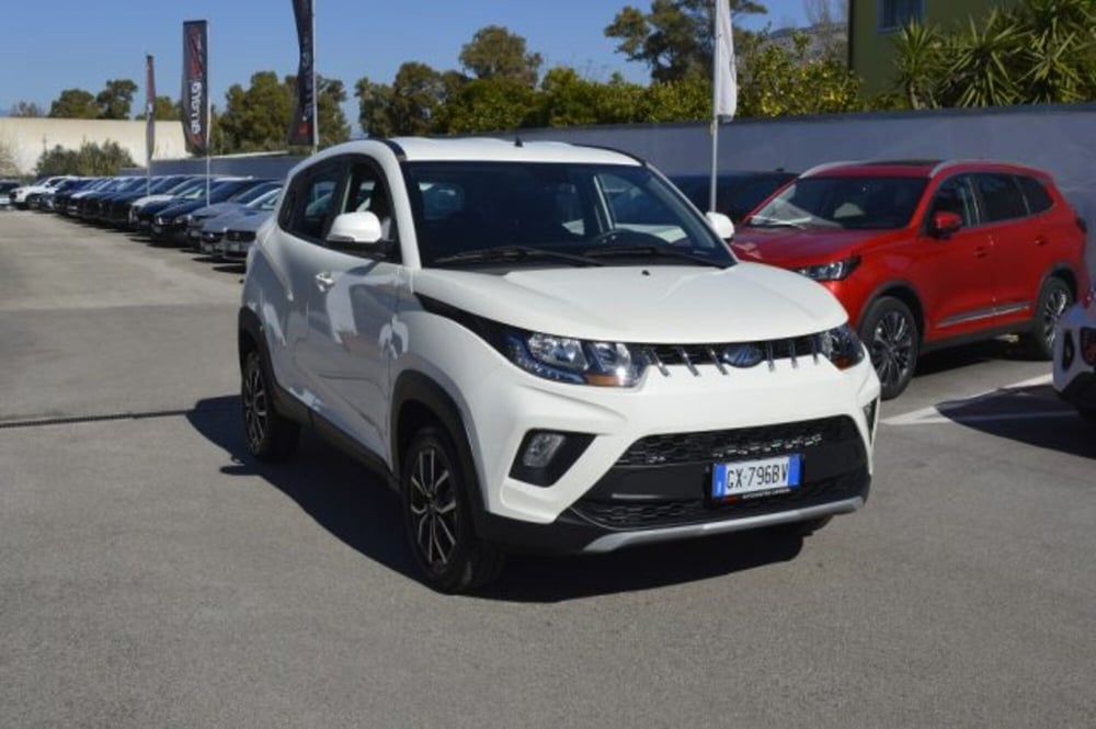 Mahindra KUV100 usata a Latina