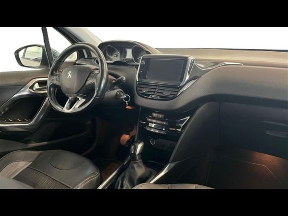 Peugeot 2008 usata a Firenze (11)