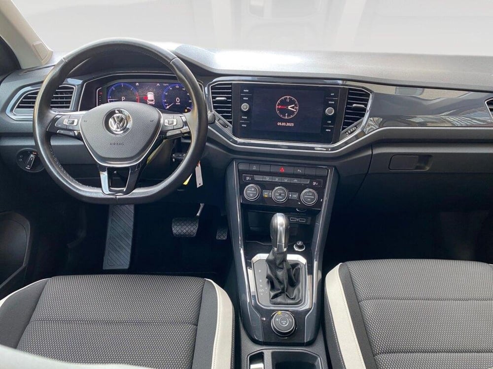 Volkswagen T-Roc usata a Torino (5)