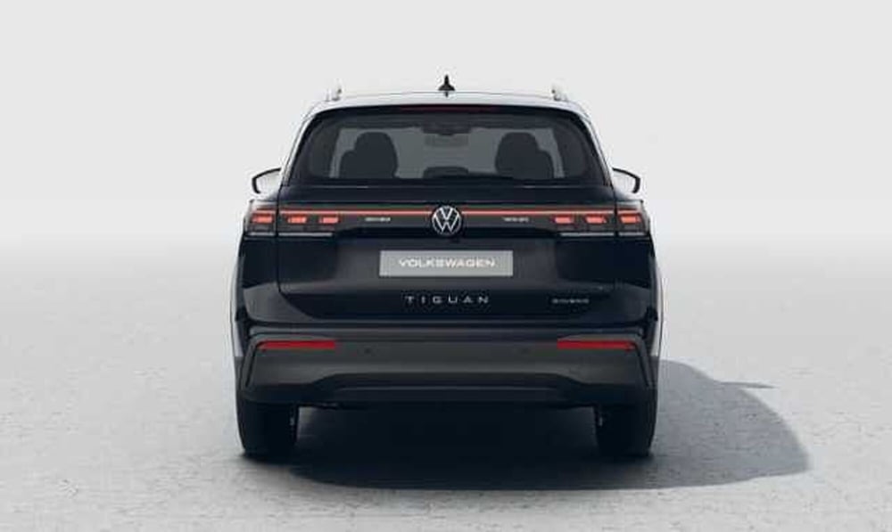 Volkswagen Tiguan nuova a Ravenna (4)