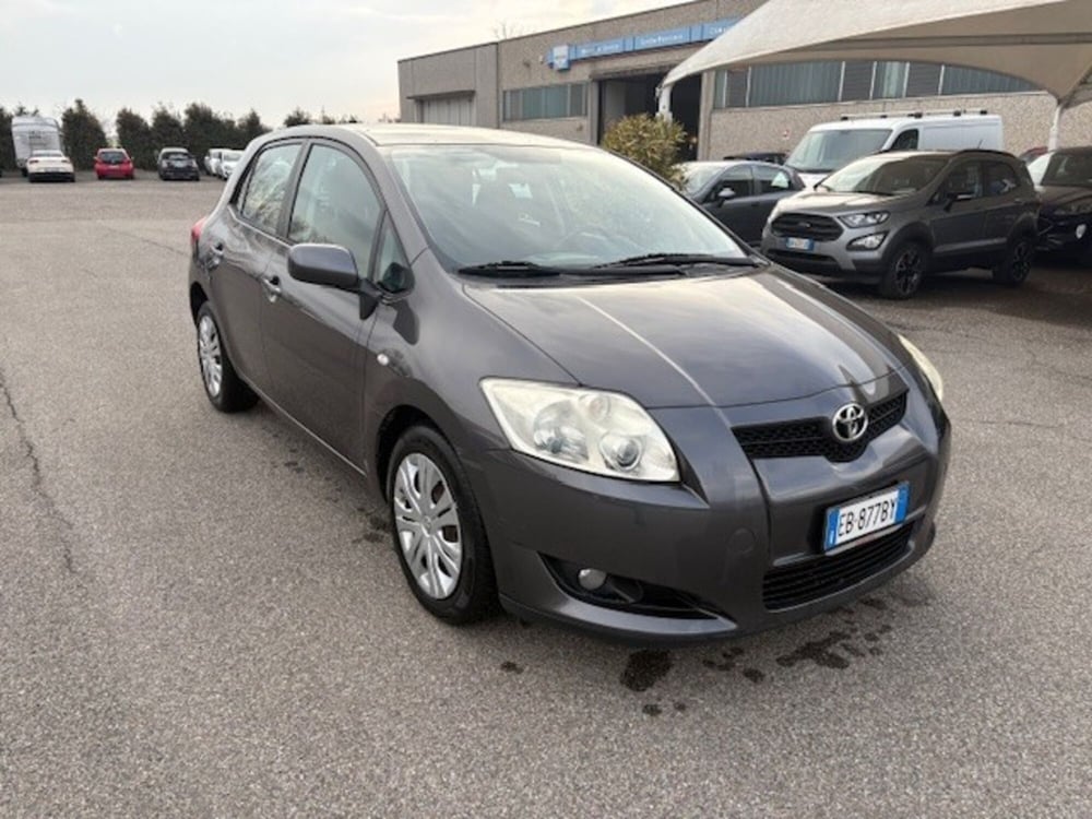 Toyota Auris usata a Varese