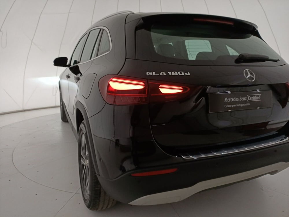 Mercedes-Benz GLA SUV usata a Bari (11)