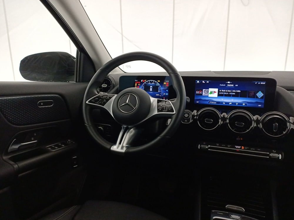 Mercedes-Benz GLA SUV usata a Bari (9)