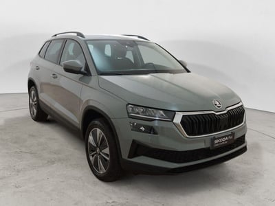 Skoda Karoq 2.0 TDI EVO SCR 115 CV DSG Executive  del 2023 usata a Torino