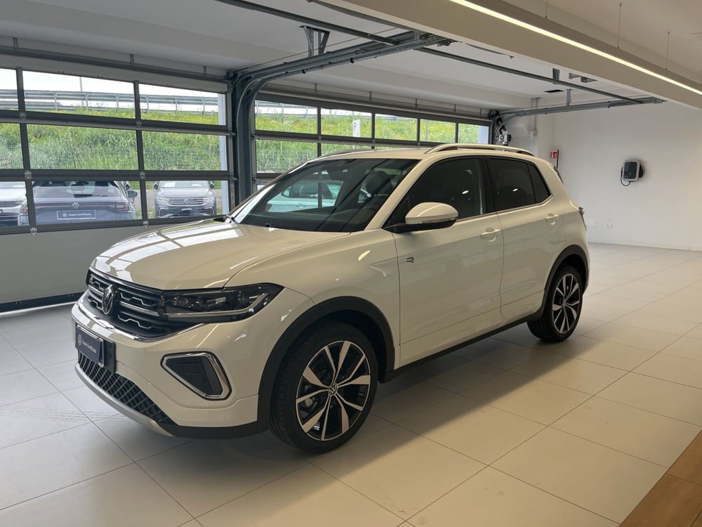 Volkswagen T-Cross nuova a Salerno