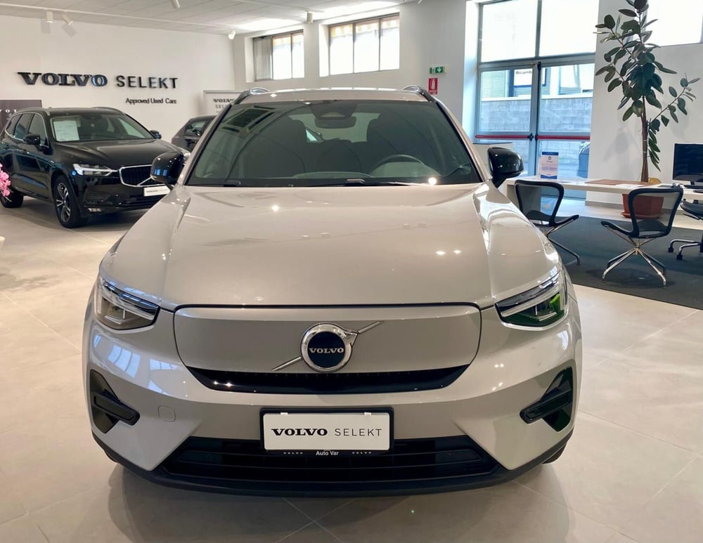 Volvo XC40 usata a Vercelli (3)