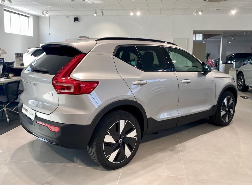 Volvo XC40 usata a Vercelli (6)