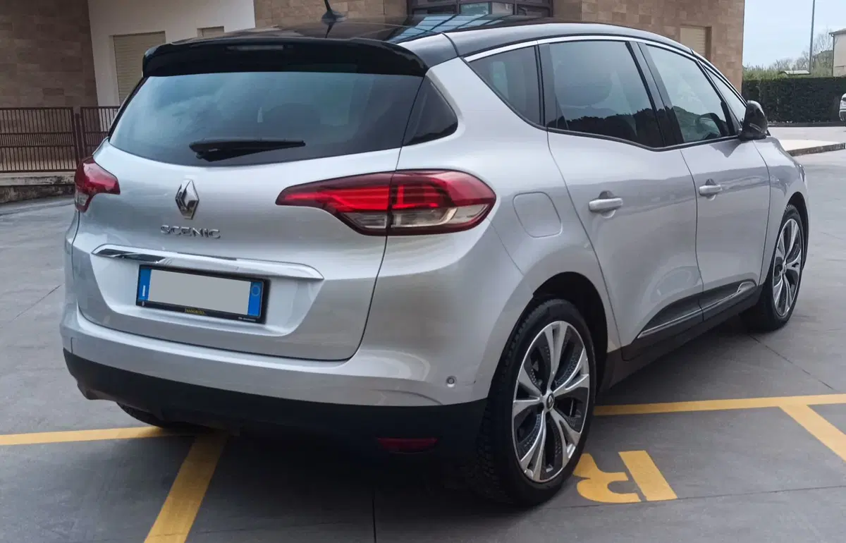 Renault Scénic usata a Frosinone (6)