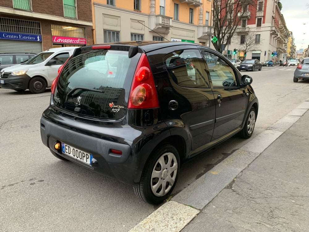 Peugeot 107 usata a Milano (5)