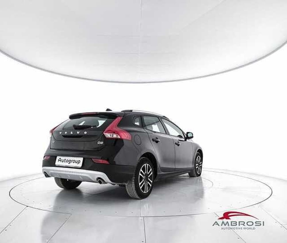 Volvo V40 Cross Country usata a Perugia (3)