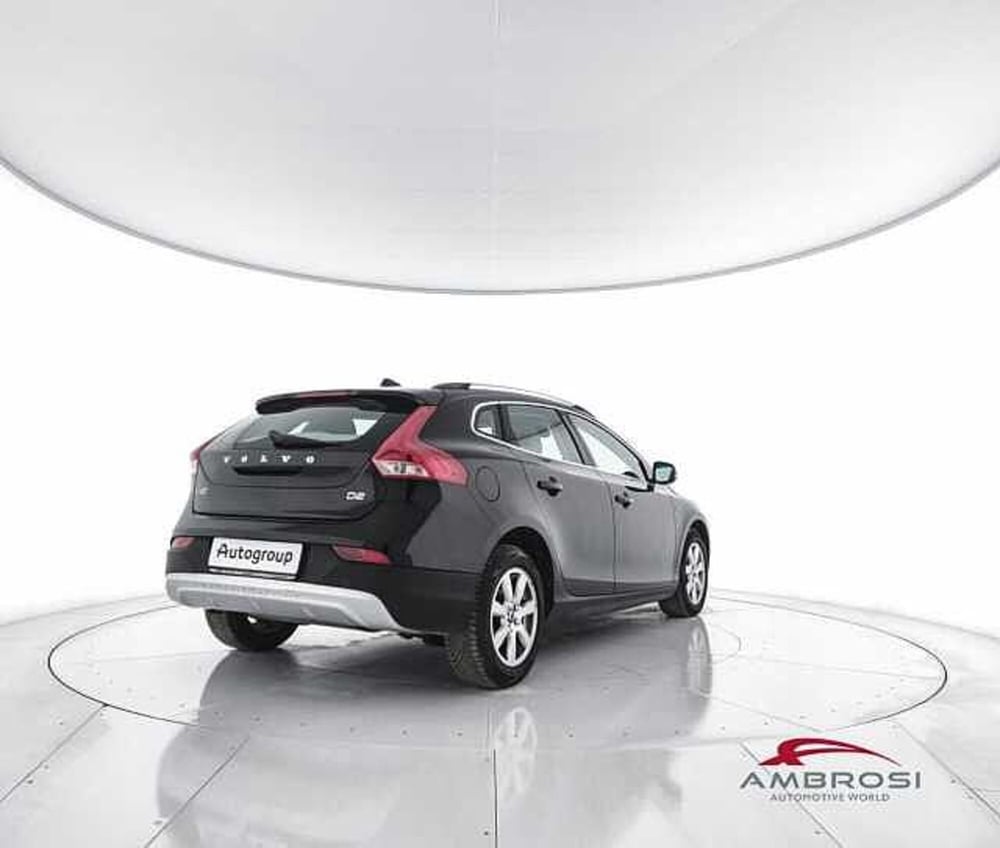 Volvo V40 Cross Country usata a Viterbo (3)