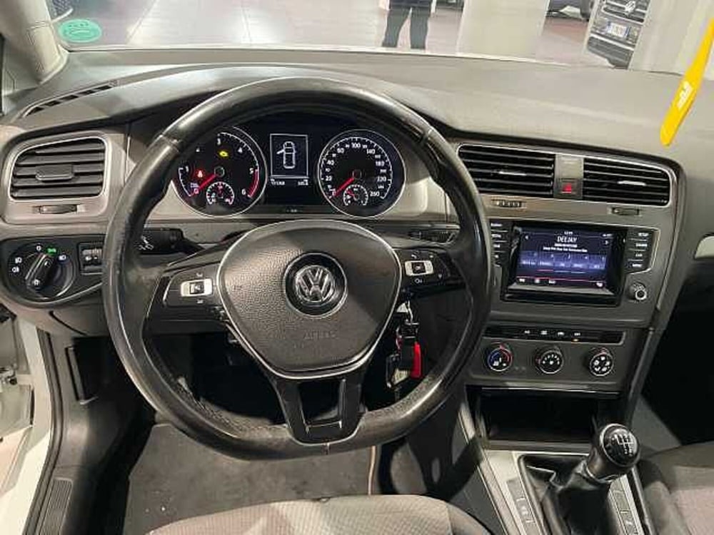 Volkswagen Golf usata a Genova (11)