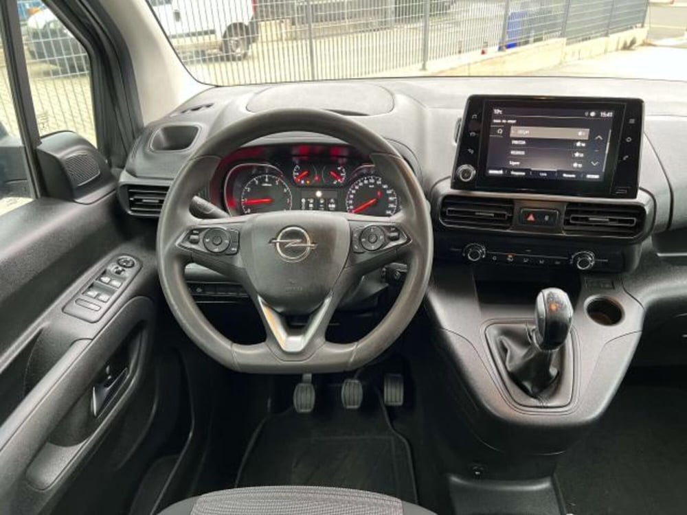 Opel Combo Life usata a Savona (16)