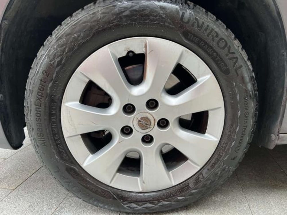 Opel Combo Life usata a Savona (18)