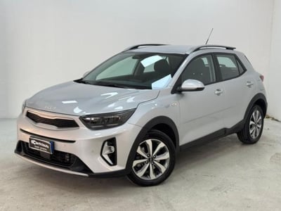 Kia Stonic 1.0 t-gdi mhev Urban 100cv mt del 2023 usata a Lurate Caccivio