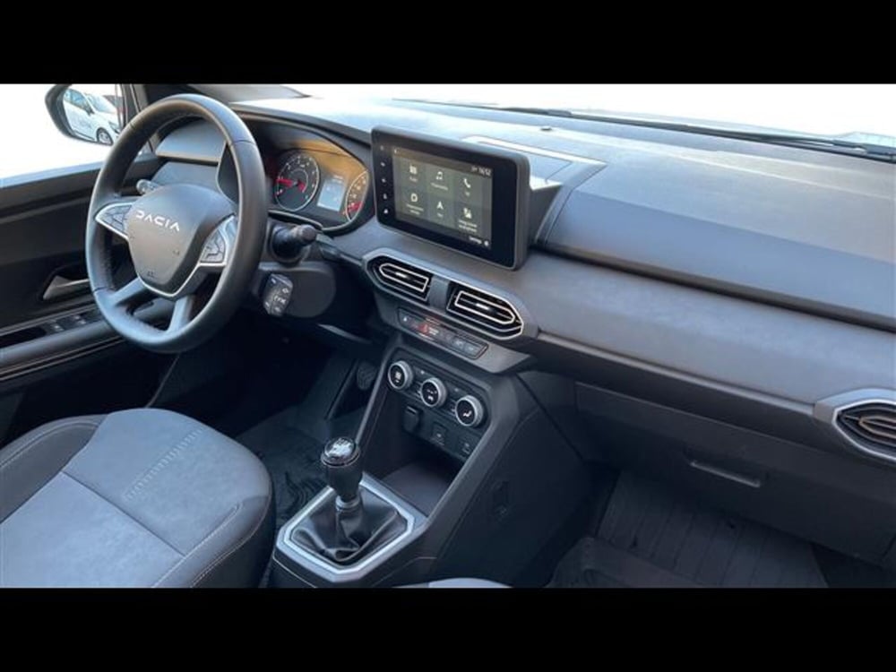 Dacia Sandero Stepway usata a Varese (6)