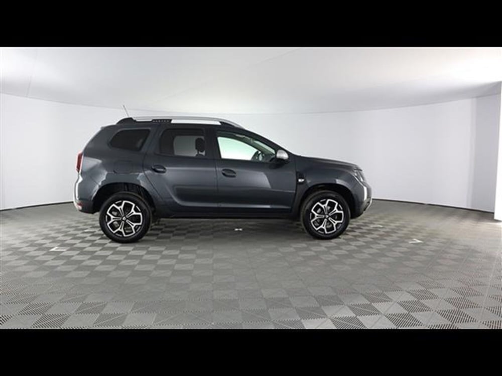 Dacia Duster usata a Piacenza (14)