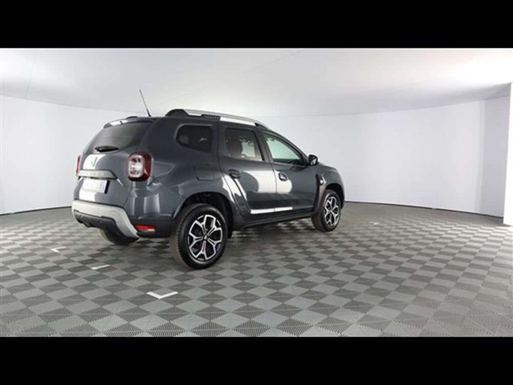 Dacia Duster usata a Piacenza (15)