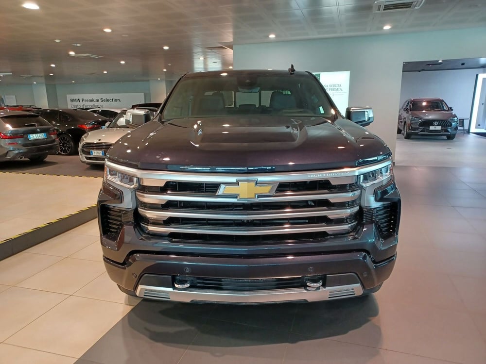 Chevrolet Silverado nuova a Asti (2)