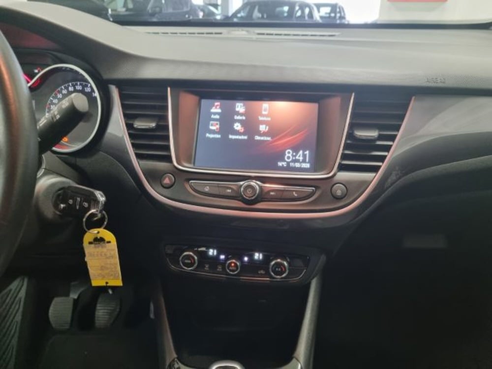 Opel Crossland X usata a Brescia (14)