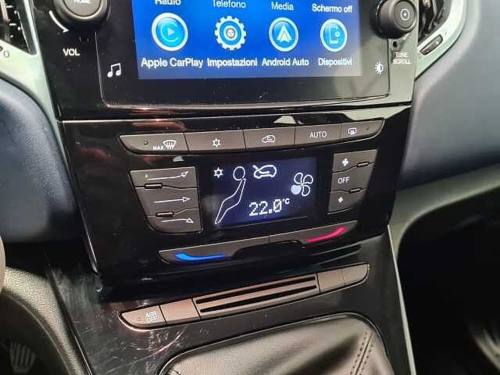 Lancia Ypsilon usata a Brescia (17)