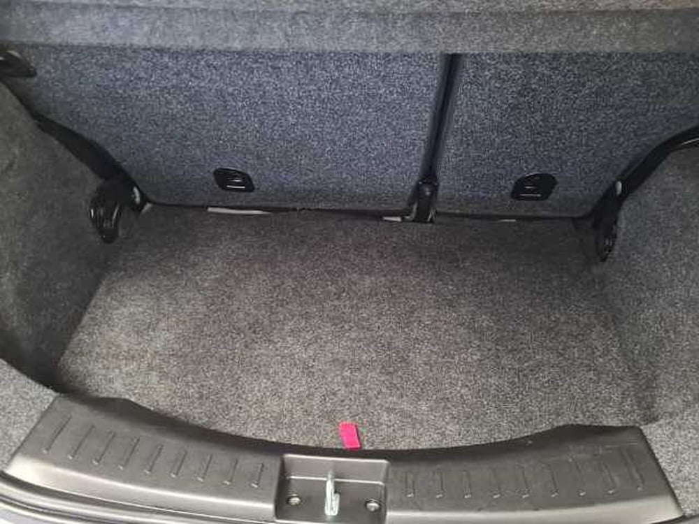 Lancia Ypsilon usata a Brescia (9)