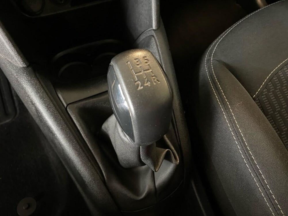 Peugeot 208 usata a Torino (11)