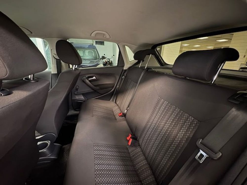 Volkswagen Polo usata a Torino (12)