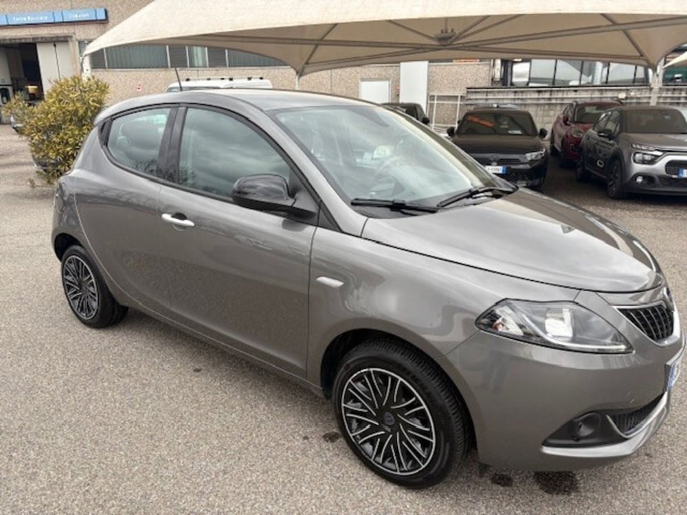 Lancia Ypsilon usata a Varese