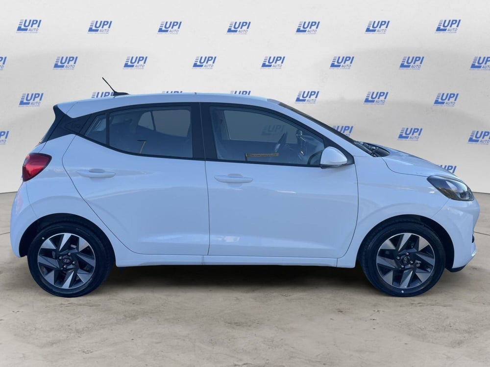 Hyundai i10 nuova a Firenze (7)