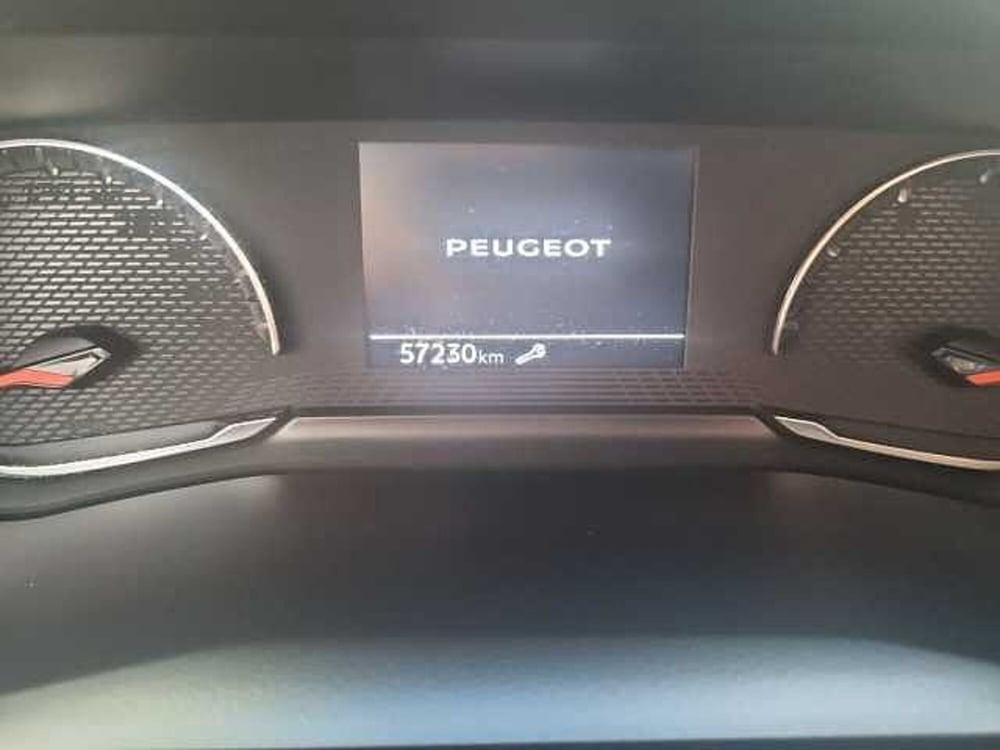 Peugeot 208 usata a Siena (9)