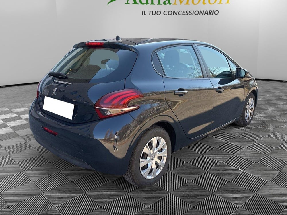 Peugeot 208 nuova a Pordenone (5)