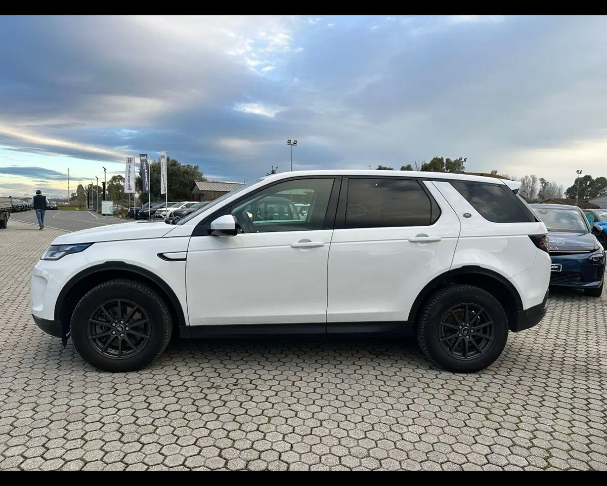 Land Rover Discovery Sport usata a Lucca (4)