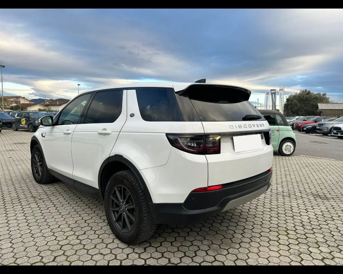 Land Rover Discovery Sport usata a Lucca (5)