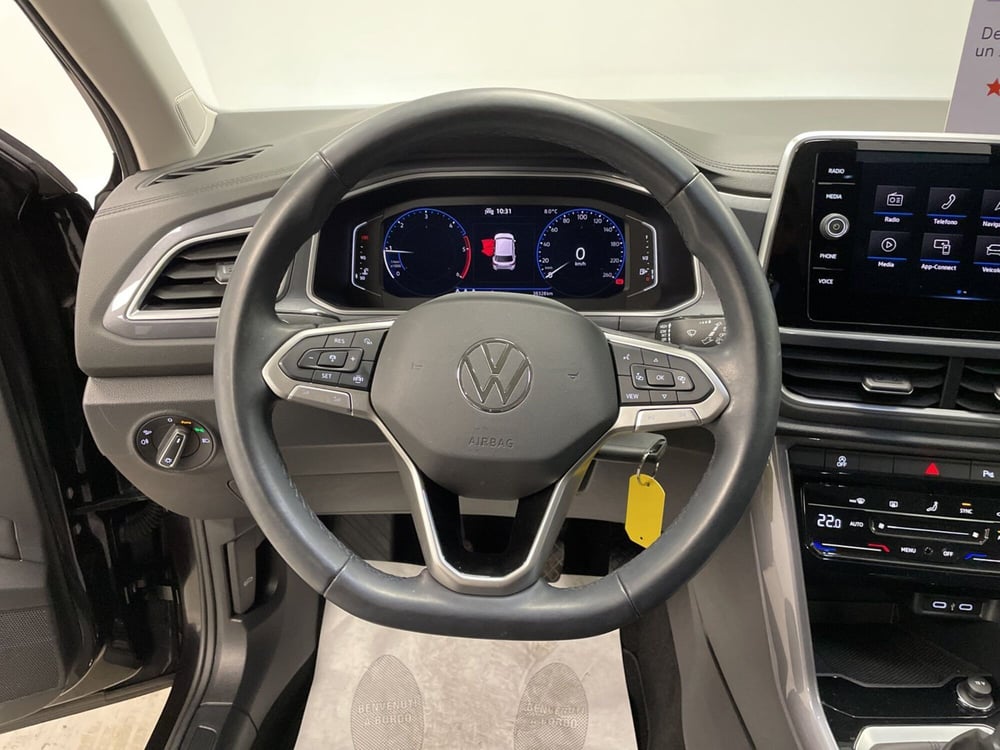 Volkswagen T-Roc usata a Varese (15)