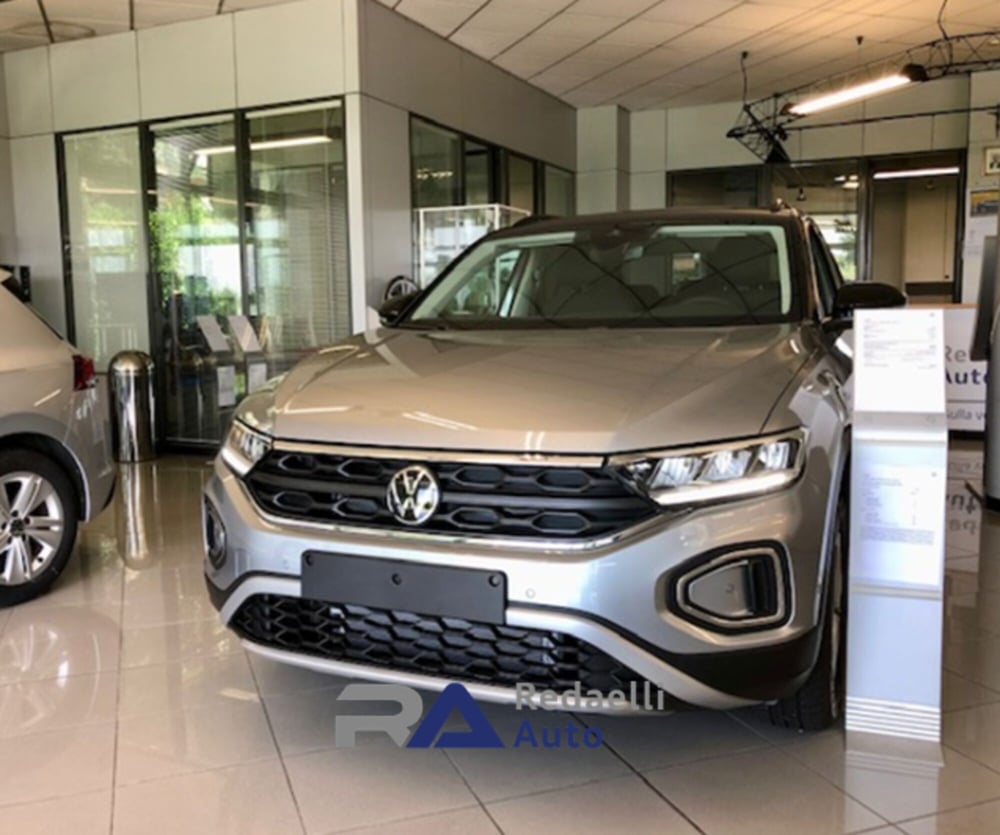 Volkswagen T-Roc nuova a Lecco (2)