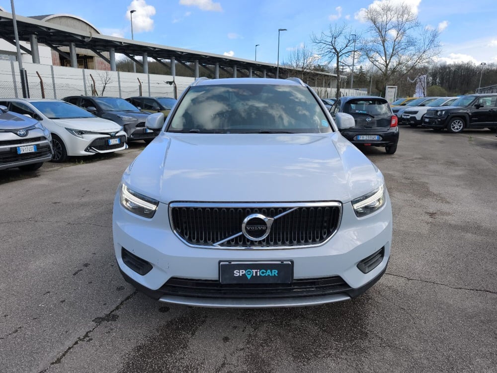 Volvo XC40 usata a Frosinone (8)