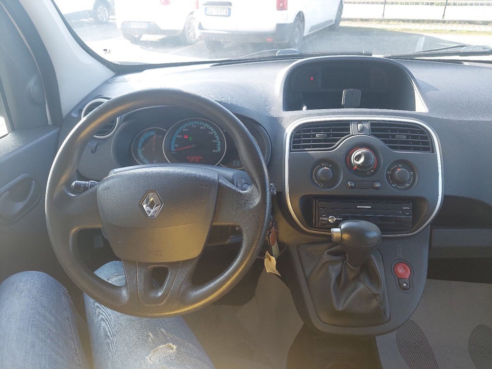 Renault Kangoo usata a Piacenza (17)