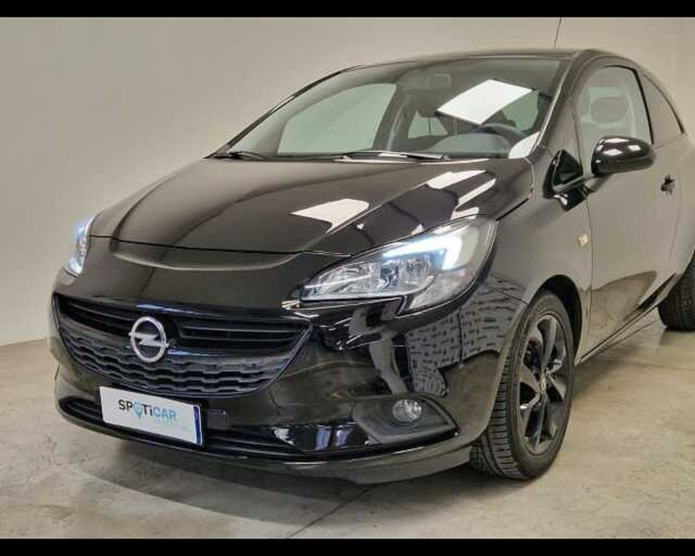 Opel Corsa Coupé usata a Milano (17)