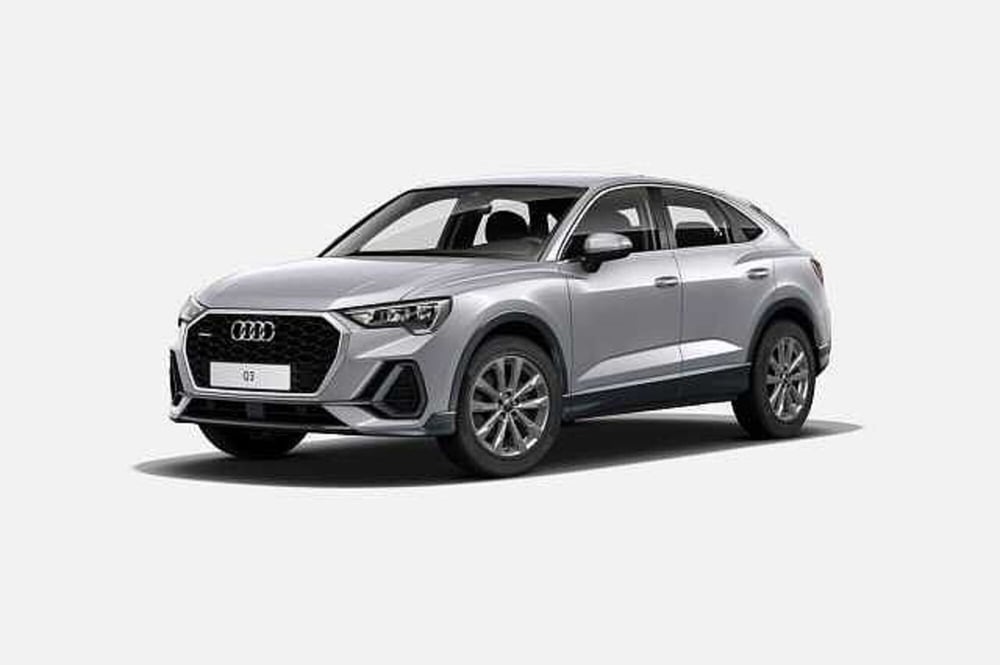 Audi Q3 Sportback nuova a Chieti (4)