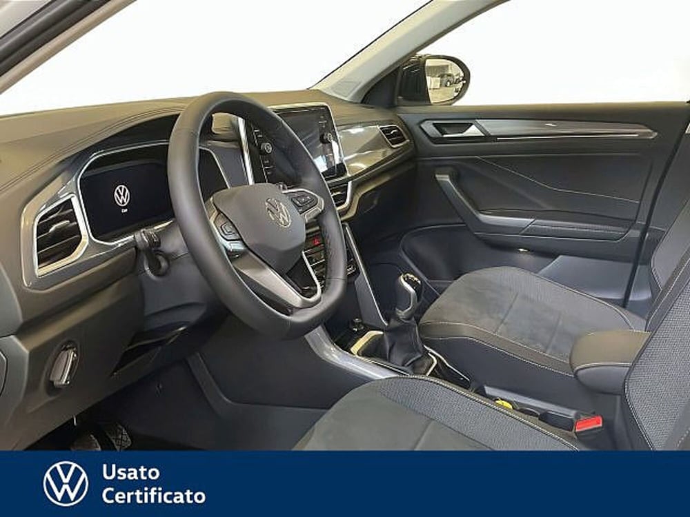 Volkswagen T-Roc nuova a Vicenza (7)