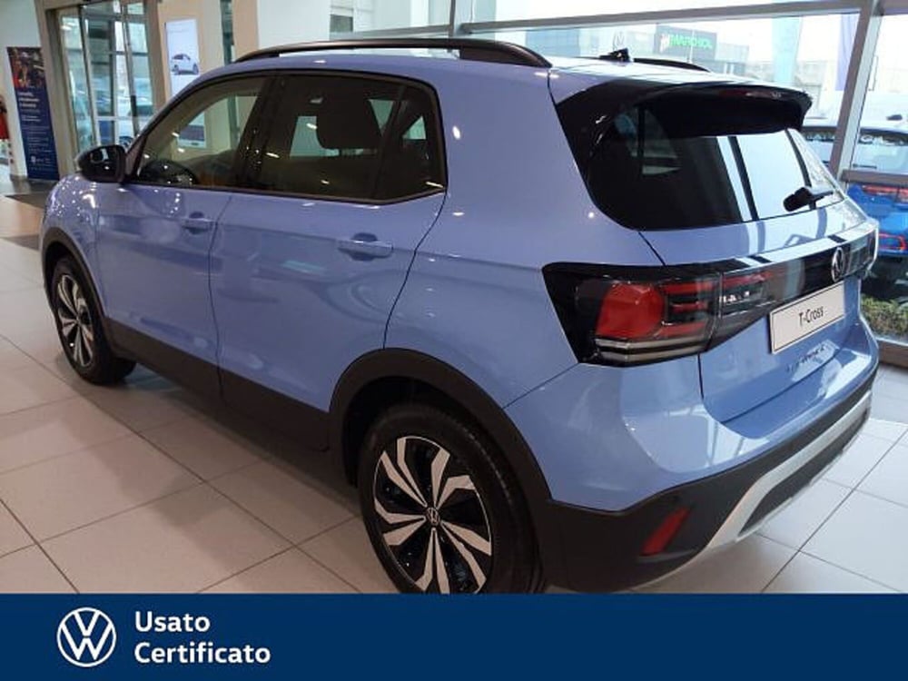 Volkswagen T-Cross nuova a Vicenza (2)