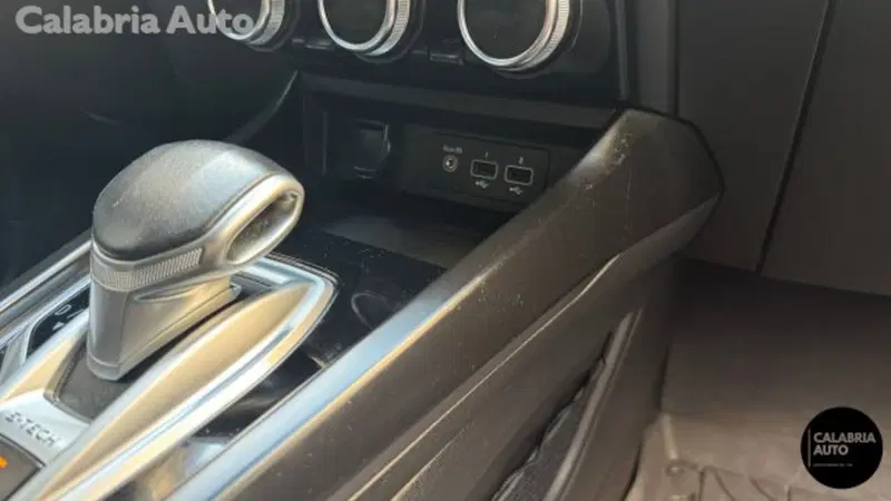 Renault Arkana usata a Reggio Calabria (15)