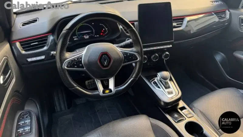 Renault Arkana usata a Reggio Calabria (7)