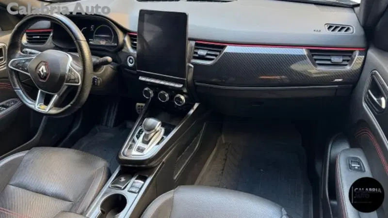 Renault Arkana usata a Reggio Calabria (9)