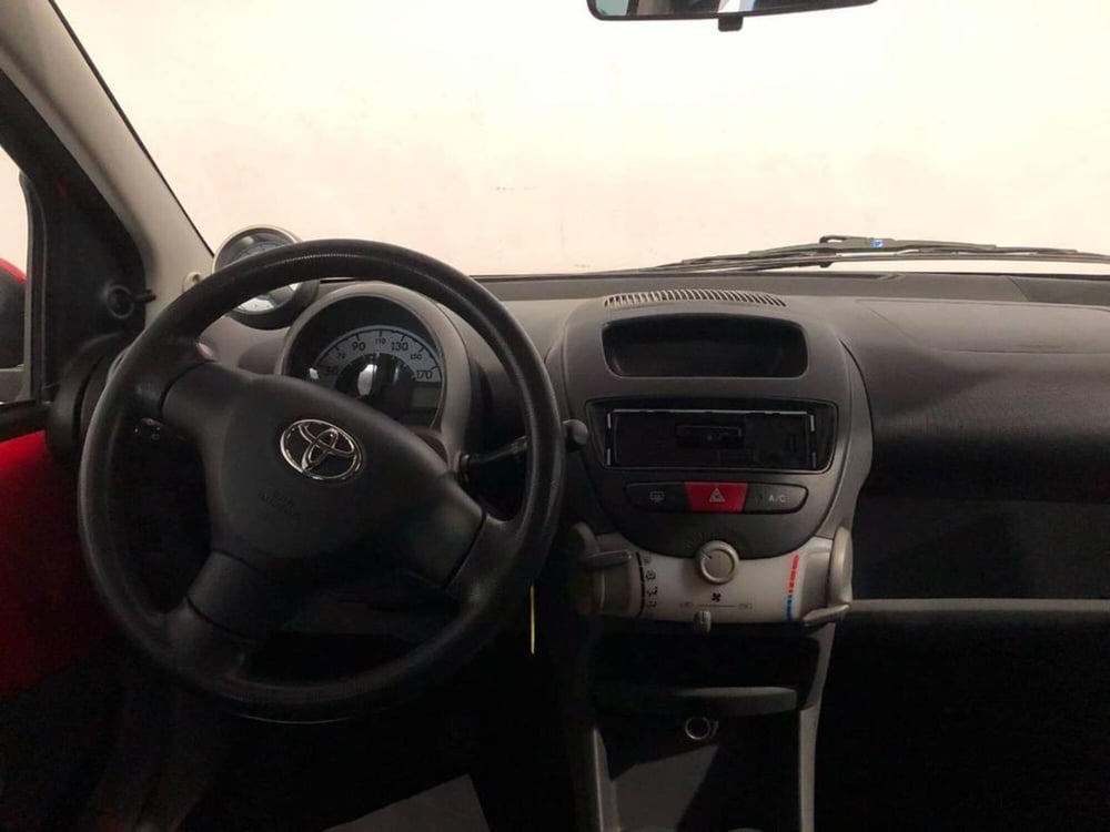 Toyota Aygo usata a Torino (12)